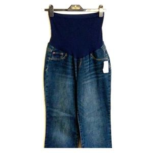 NWT Maternity jeans size L